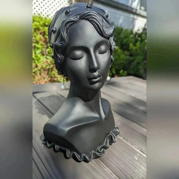 Fashion Jewelry Women's Dangle Earrings (New) - Picture 7 of 9